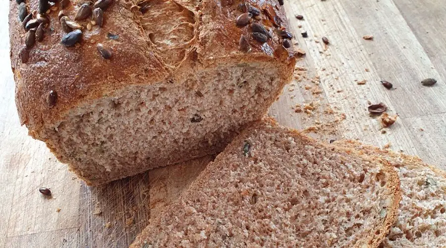 Seeded spelt bread recipe image